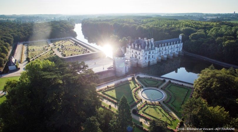 France - Centre - Road Trip en Camping-Car Profilé : Les Châteaux de la Loire